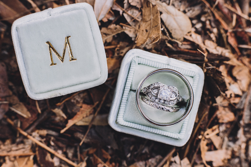 amanda-and-codys-wedding-at-the-1909-vintage-rings-ina-powder-blue-box