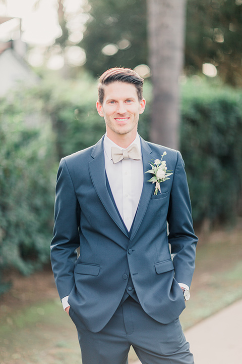 The Neutral Colored Garden Wedding of Your Dreams | Friar Tux