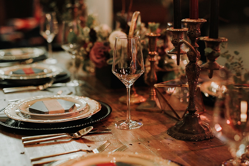 Voila-studios-tablescape