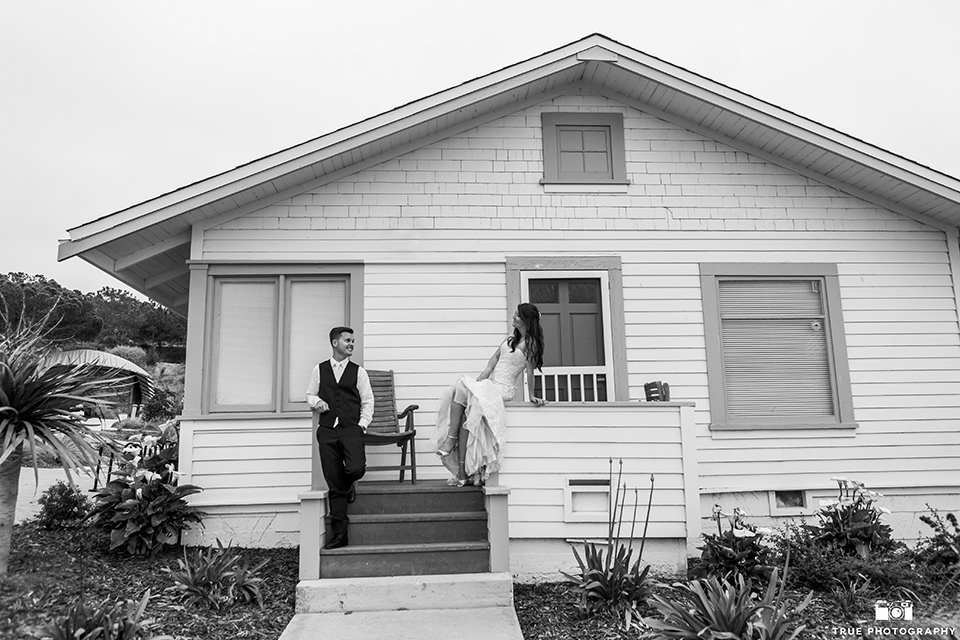 Martin Johnson House Wedding Bride and Groom at Venue