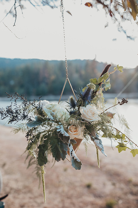 Big-Bear-Elopement-Shoot-hanging-flower-plants