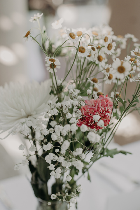 West-Hollywood-Wedding-table-flowers