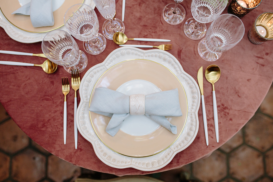 Carondelet-House-wedding-table-place-setting