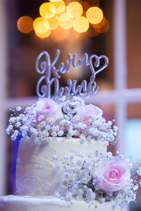 Elements-Venue-presents-wedding-cake-design-with-white-fondant-with-purple-accents