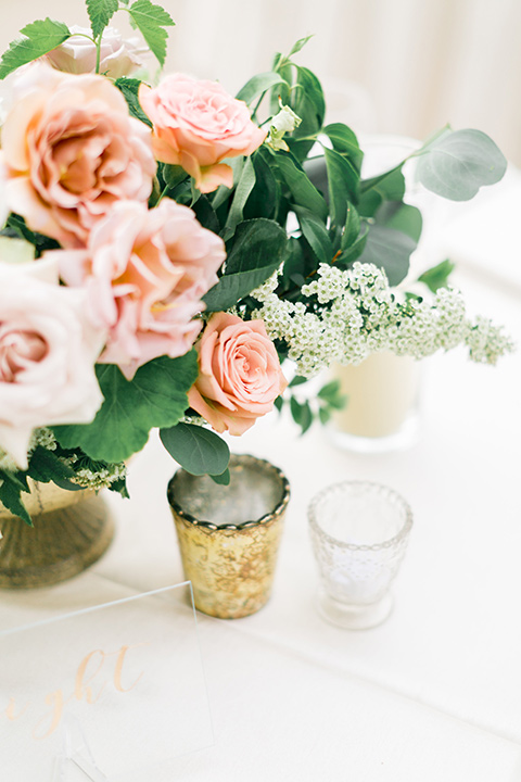 franciscan-gardens-wedding-table-décor-of-small-potted-flowers-and-gold-accents