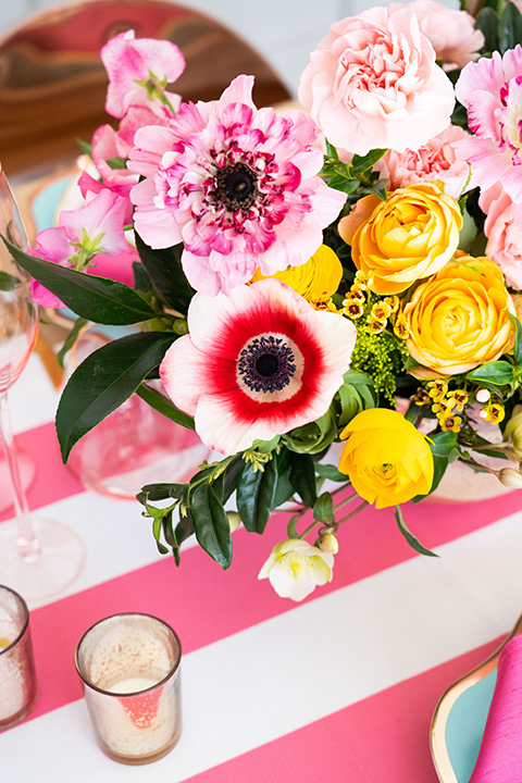 I-love-lucy-shoot-table-flowers