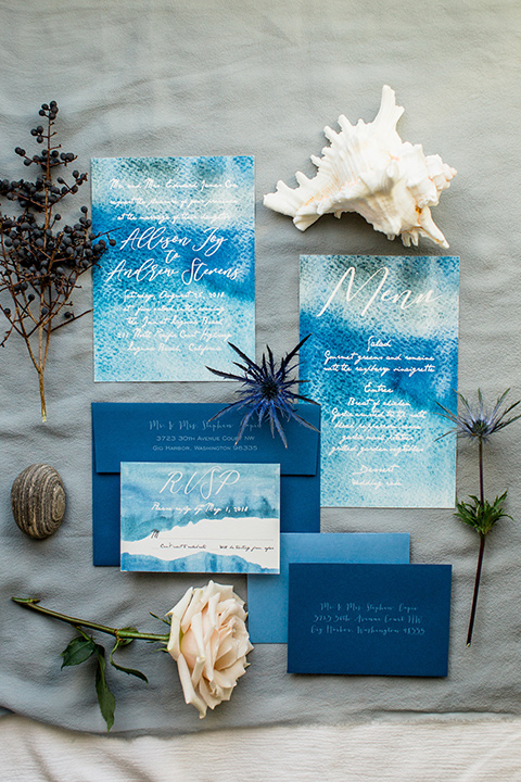 The-Inn-at-Laguna-Beach-invitations-with-beach-décor-and-theme