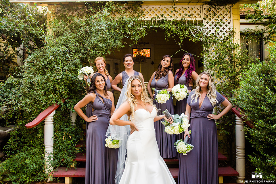 twin-oaks-weddings-bridesmaids-in-long-purple-gowns