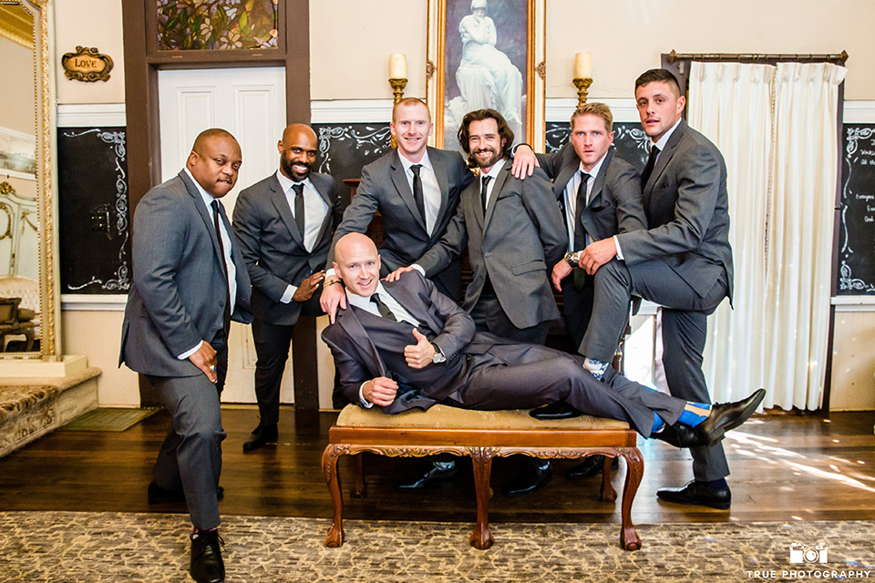 twin-oaks-weddings-groomsmen-and-groom-in-grey-suits-with-long-ties