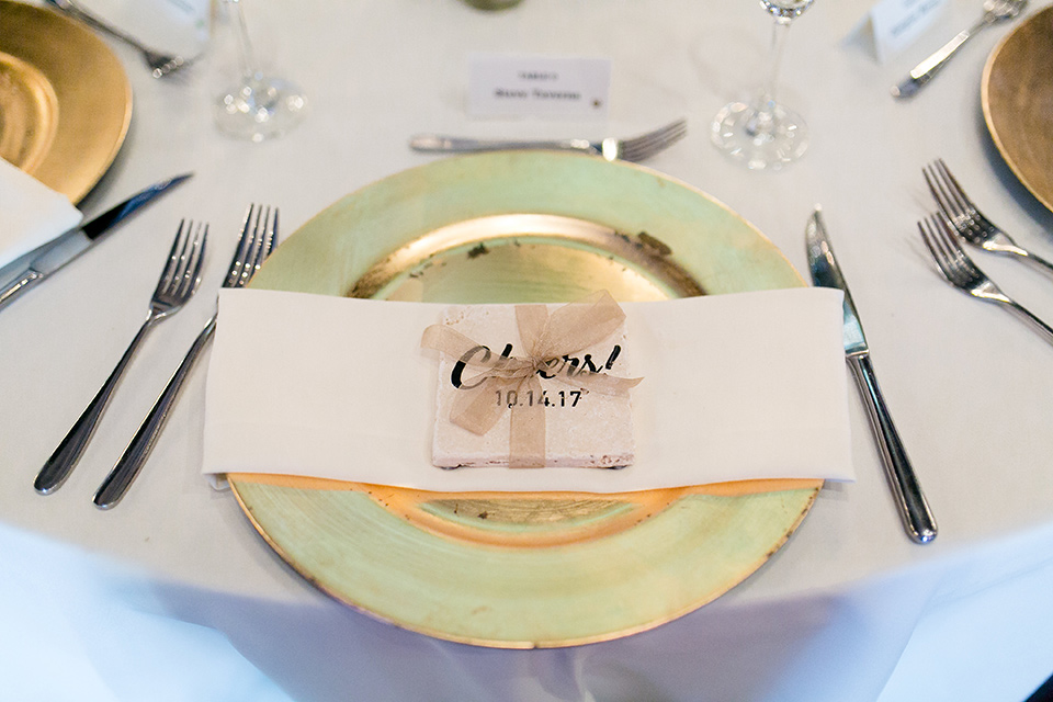 callaway-winery-wedding-reception-table-decor