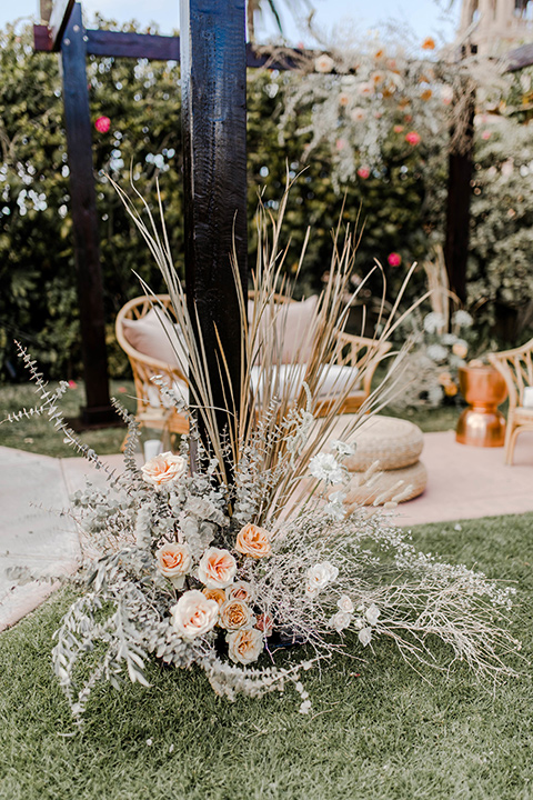 floral décor at the recpetion