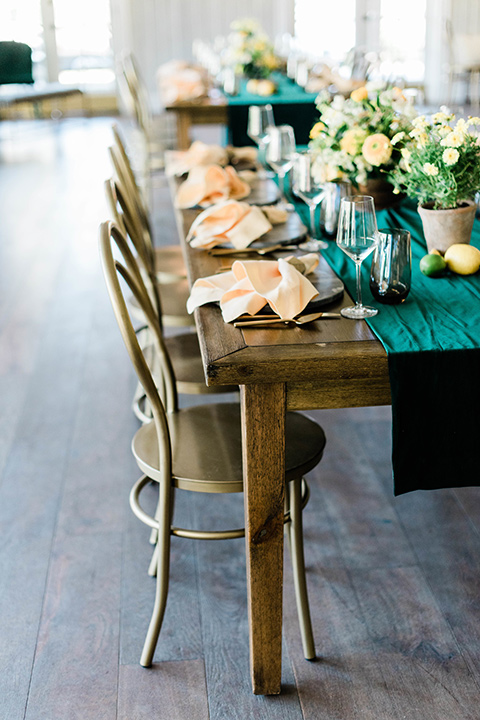 malibu-lodge-spring-wedding-shoot-tablescape