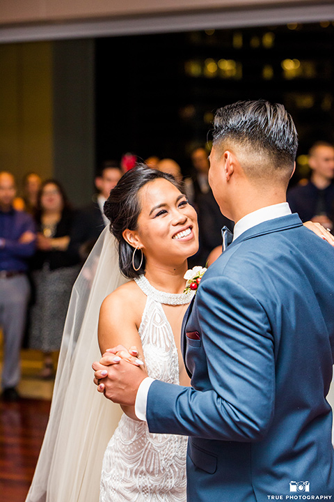skybox-real-wedding-first-dance