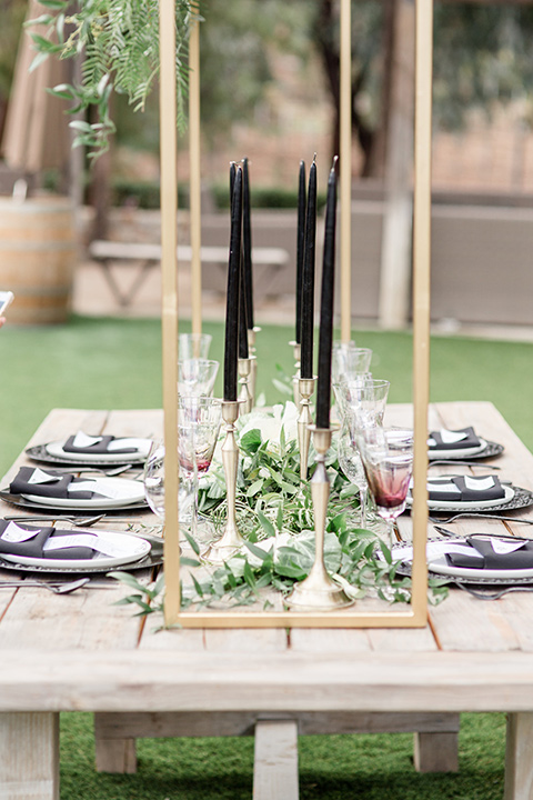 Oak-Meadows-Shoot-table-decor-and-design-with-a-wooden-natural-style-table-with-white-and-black-décor