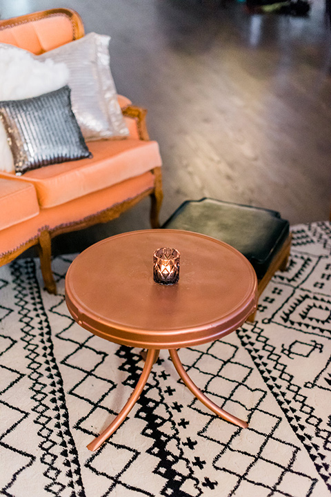 rock-n-roll-wedding-style-table-and-rug