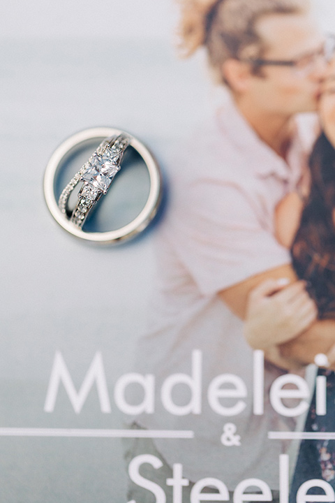 San-Diego-Beach-wedding-rings