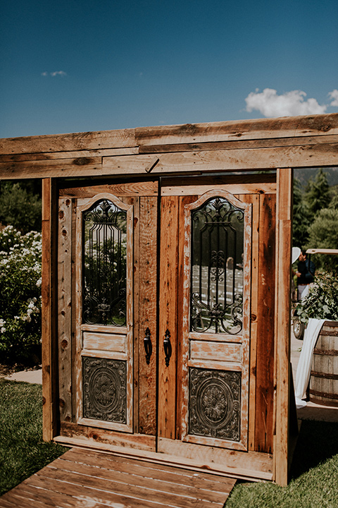 serendiity-gardens-iron-gates