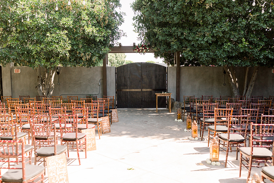  wooden chairs with minimalistic decor