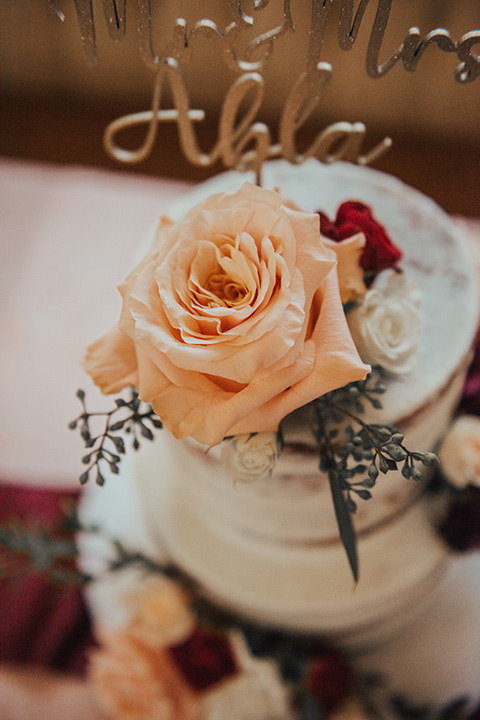  cake and flowers