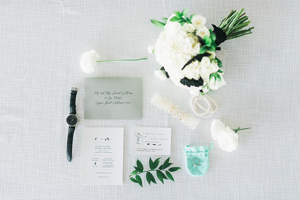 white and black invitations