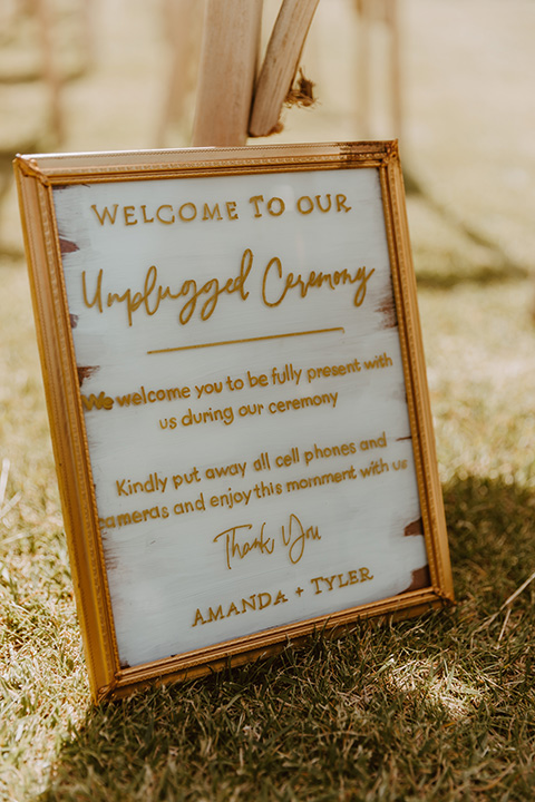  wedding signage for an unplugged ceremony  