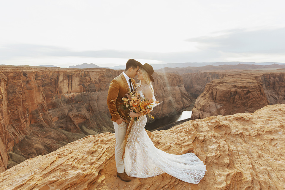  bohemian elopement in antelope canyon – couple on canyon 