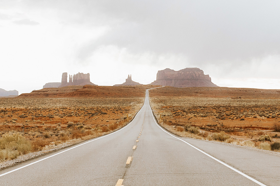  bohemian elopement in antelope canyon – veiw 