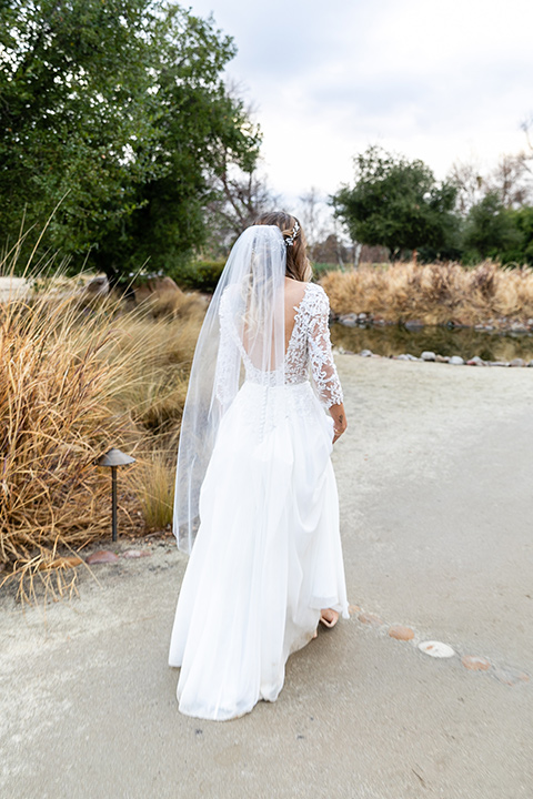  blue and red rustic garden wedding – bride  