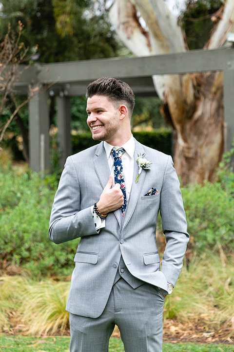  blue and red rustic garden wedding – groom