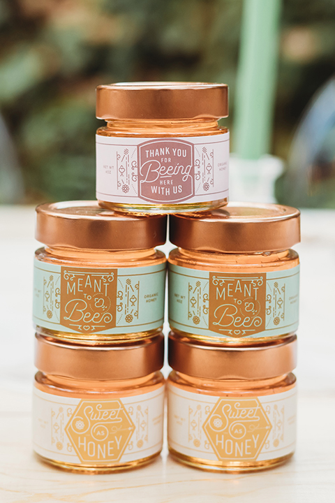  specialty honey for wedding favors 