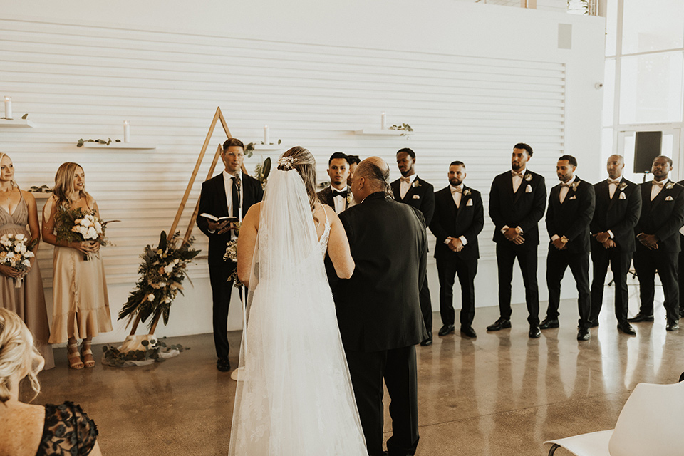  black + neutral modern wedding – ceremony with dad