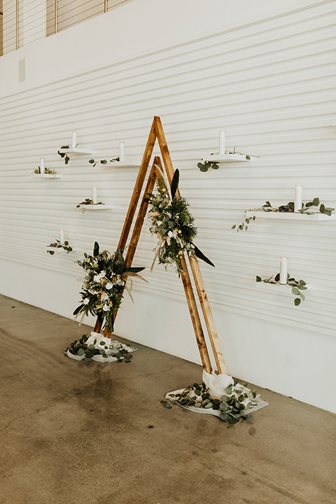  black + neutral modern wedding – ceremony arch