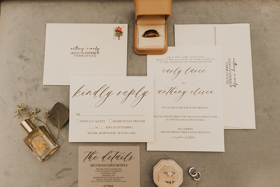  black + neutral modern wedding – invitations