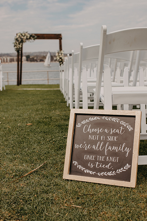  blue and red wedding- ceremony decor 