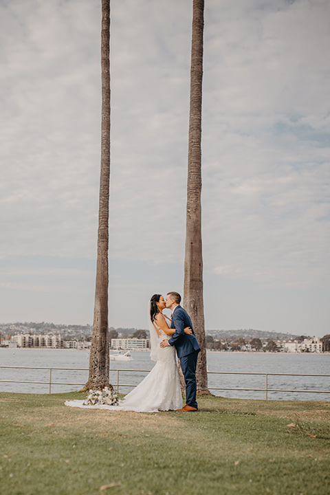  blue and red wedding- ceremony 