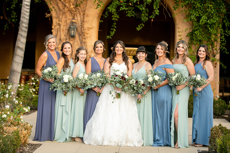  grey and black rustic wedding in Temecula – bridesmiads