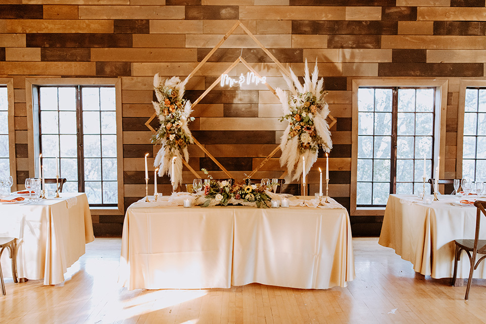  rustic bohemian wedding with brown and gold color scheme – reception 