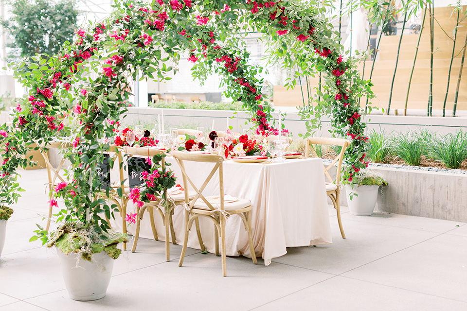  tropical and gold wedding with red accents – reception tables 