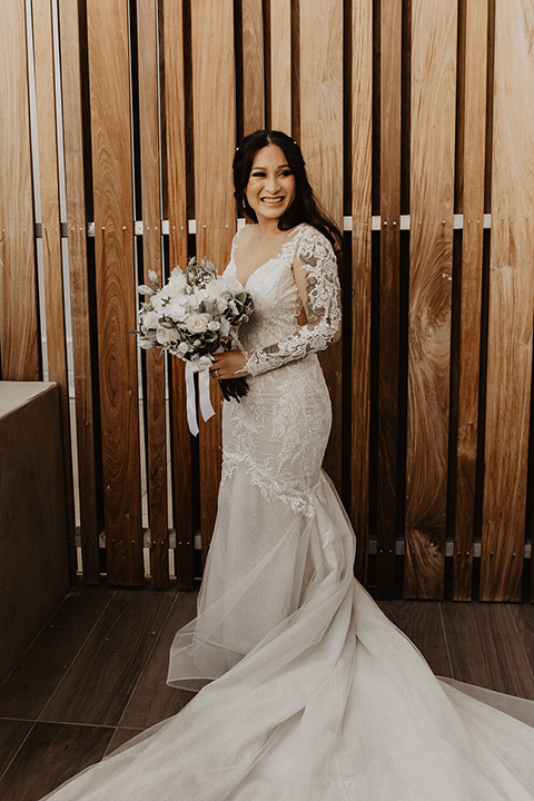 neutral modern wedding – bride 