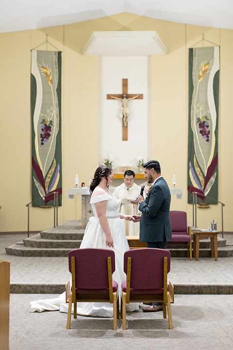  garden wedding with a green and pink color scheme – bride and groom ceremony 