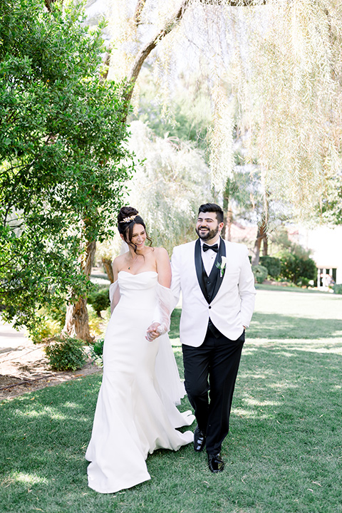  black and white wedding design with touches of greenery – bridesmaids 