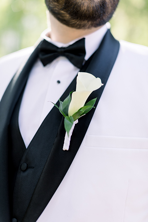  black and white wedding design with touches of greenery – bridesmaids 