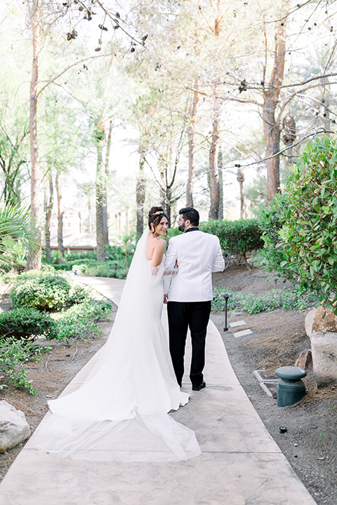  black and white wedding design with touches of greenery – bridesmaids 