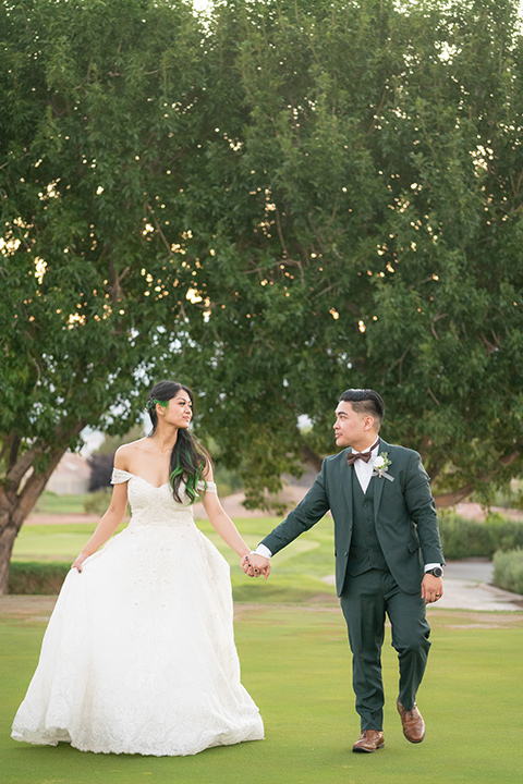  green las vegas wedding – couple at church ceremony 