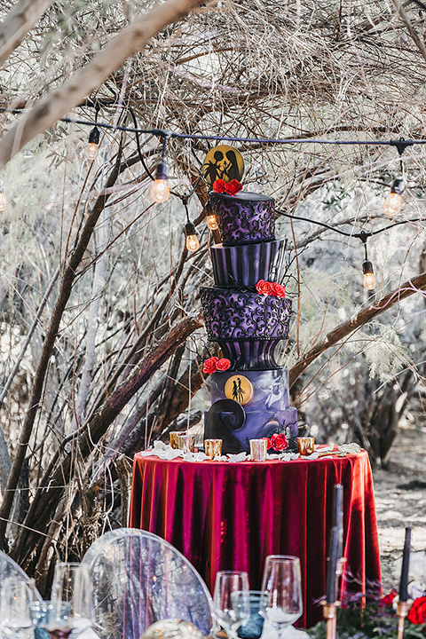  the nightmare before Christmas wedding – cake 