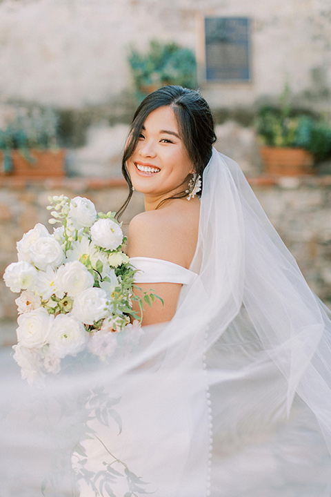  San Juan Capistrano Wedding with fun floral décor and fashions 