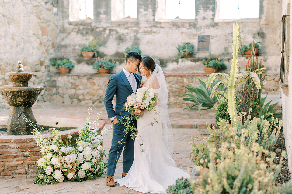  San Juan Capistrano Wedding with fun floral décor and fashions 