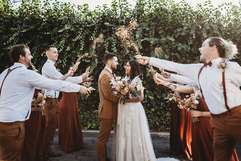  Modern boho wedding with caramel touches 