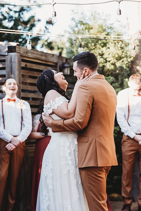  Modern boho wedding with caramel touches 