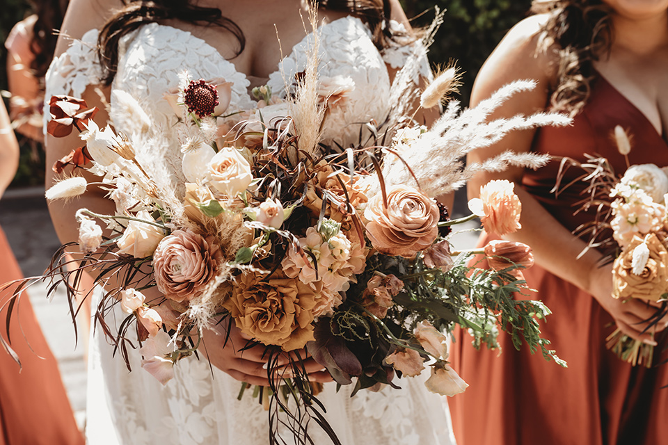  Modern boho wedding with caramel touches 